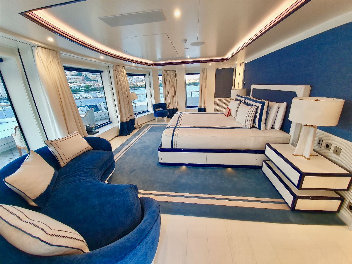 mimtee yacht charter